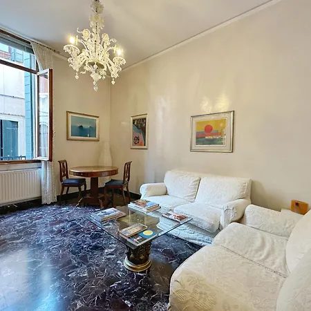 Altea San Marco - 5 Minutes To San Marco Square Apartment *
